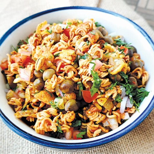 Crunchy Maggi Bhel